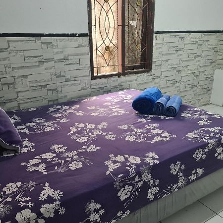 Kampung Istal Villa Pamijahan Bogor Exterior foto